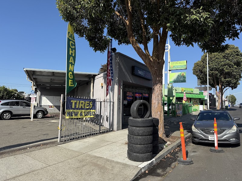 Photo of Tires Zee