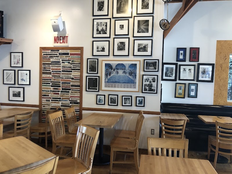 Literati Cafe photo 5