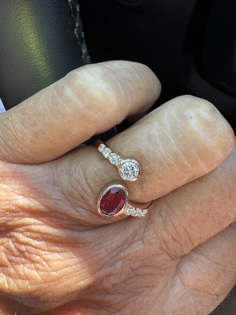 Kiefer Jewelers | Diamond Engagement Rings | Dade City, FL photo 4