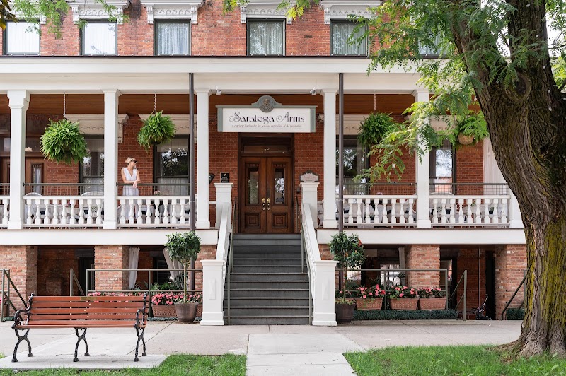 Saratoga Arms Hotel photo 4