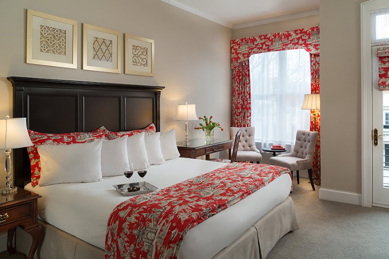 Saratoga Arms Hotel photo 2