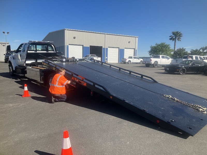 RIO VISTA FORD TOWING photo 4