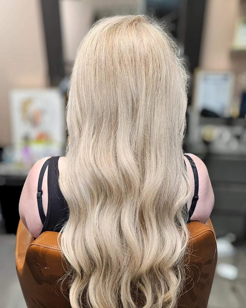 Dream Hair Artistry Salon - Midtown photo 5