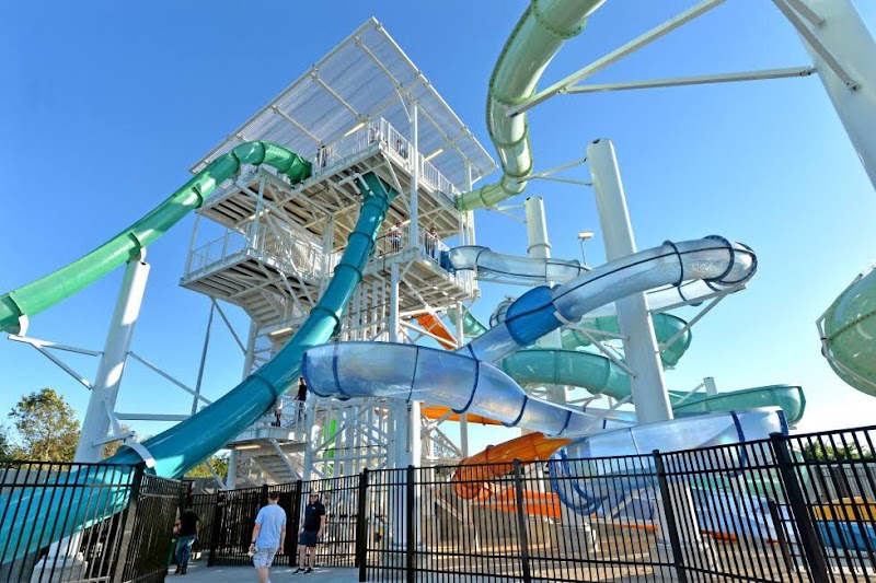 The Dublin Wave Waterpark and Aquatic Center photo 3