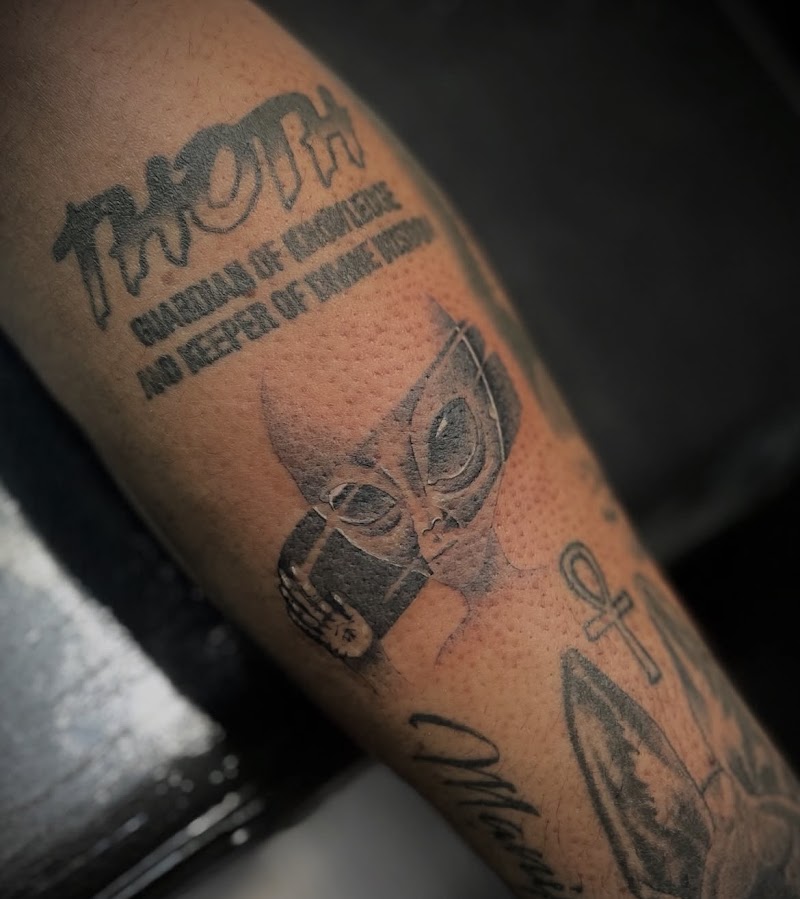 CarlJTattoos photo 5