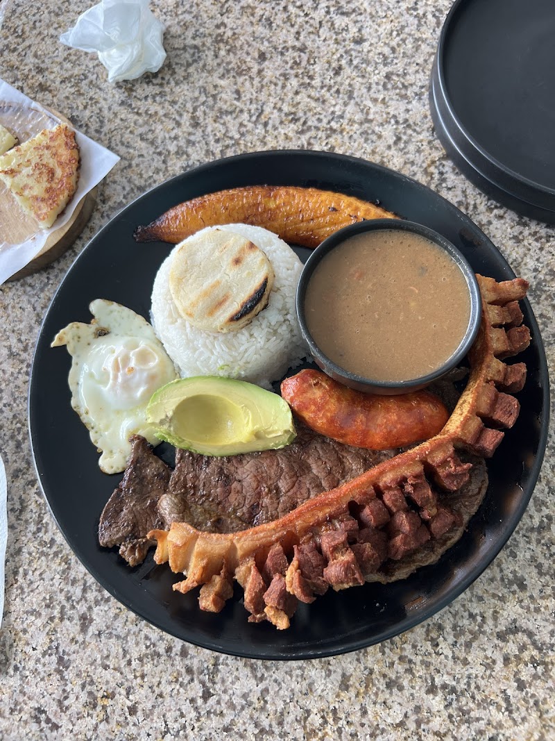 Sabores Colombianos photo 5