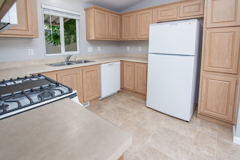 Lee's Manufactured Home and RV Community photo 3