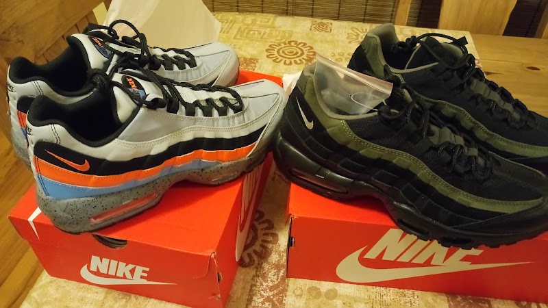 Shoe Palace photo 4