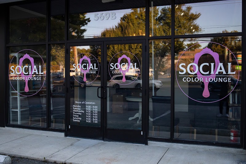 Photo of Social Color Lounge of Benfield