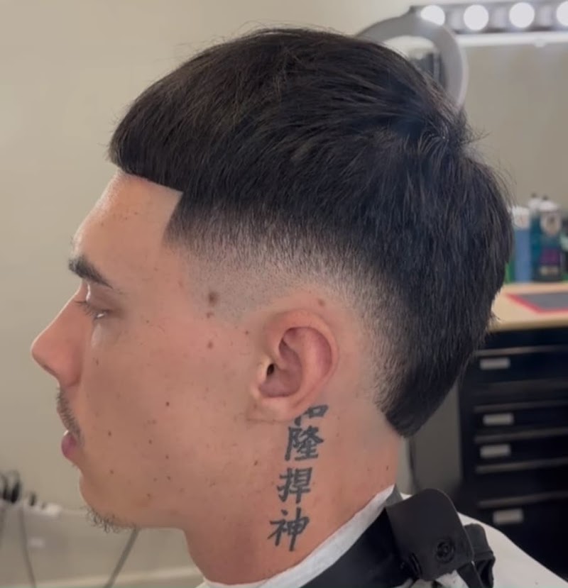 Señor Guapo 24/7 Barbershop photo 2