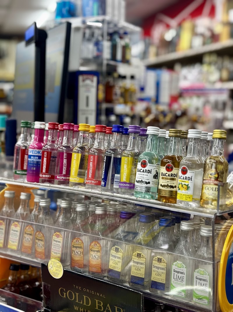B 2 B Wine & Spirits photo 2