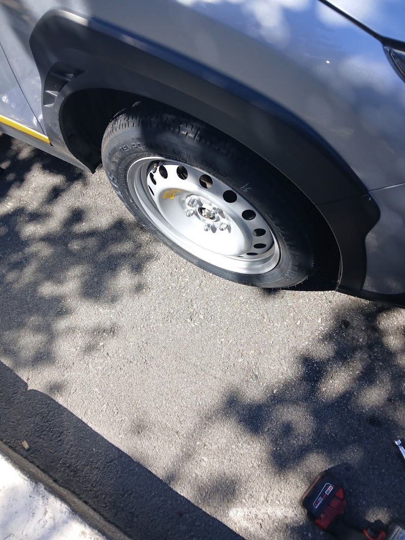 Fox Tires Mobile Tires & Services photo 4