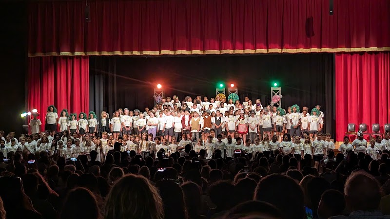 Union City Civic Auditorium photo 3