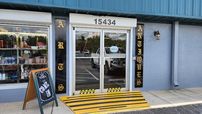 Photo of RMB's Arts & Antiques