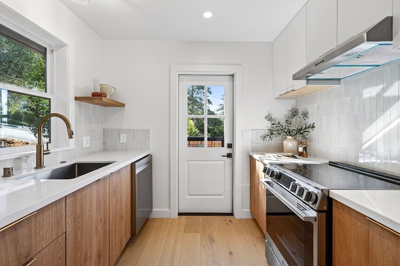 Isaiah Chass Real Estate photo 2