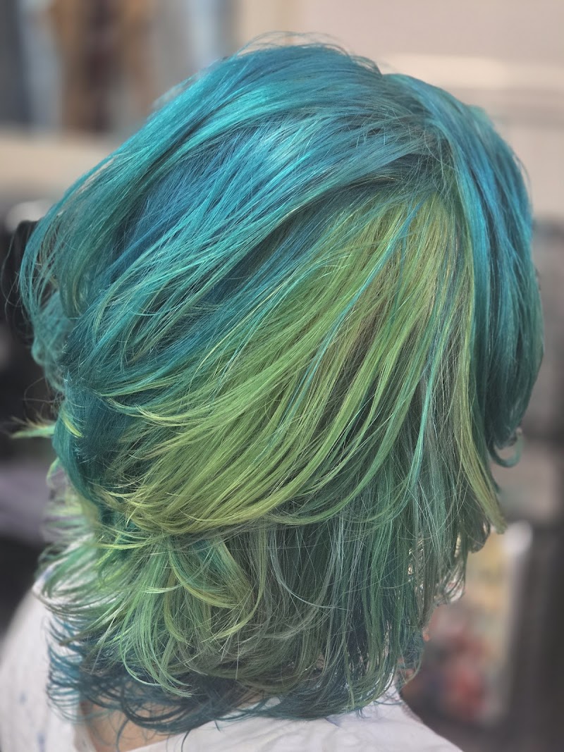 Stanford Hair photo 4