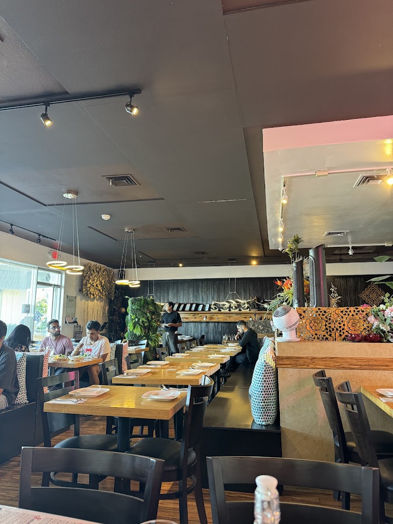 Sweet Basil Thai Cuisine photo 5