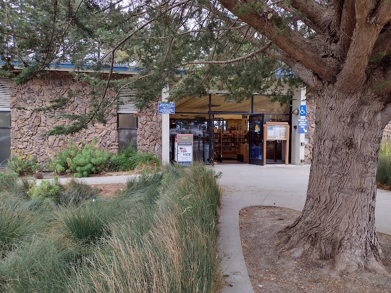 Serramonte Main Branch - Daly City Public Library photo 3