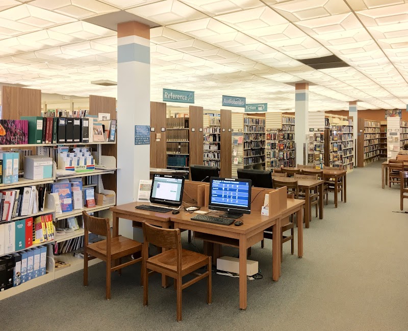 Serramonte Main Branch - Daly City Public Library photo 2