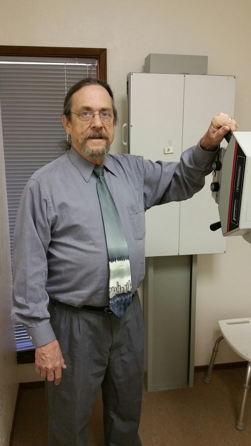 Hands On Chiropractic photo 5