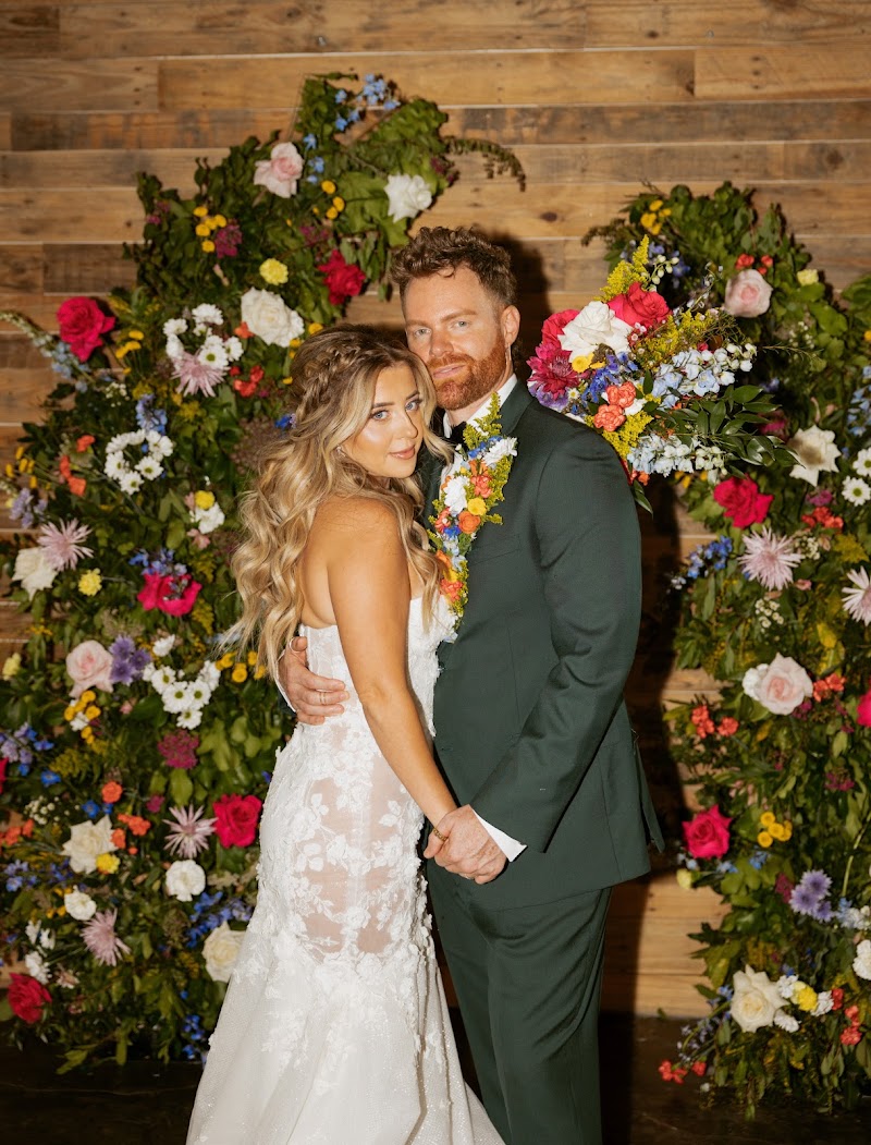JOBELLE: Luxury Floral and Event Design photo 2