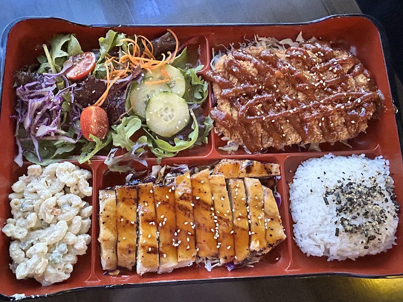 Hon Machi Sushi & Cocktails photo 4