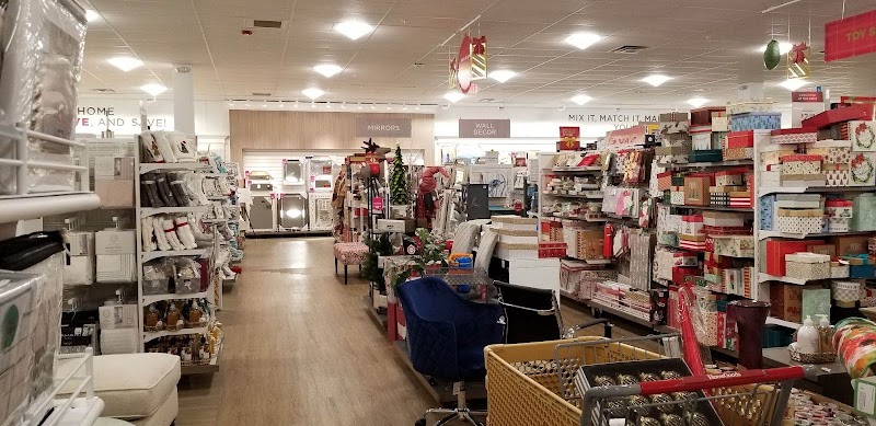 HomeGoods photo 4