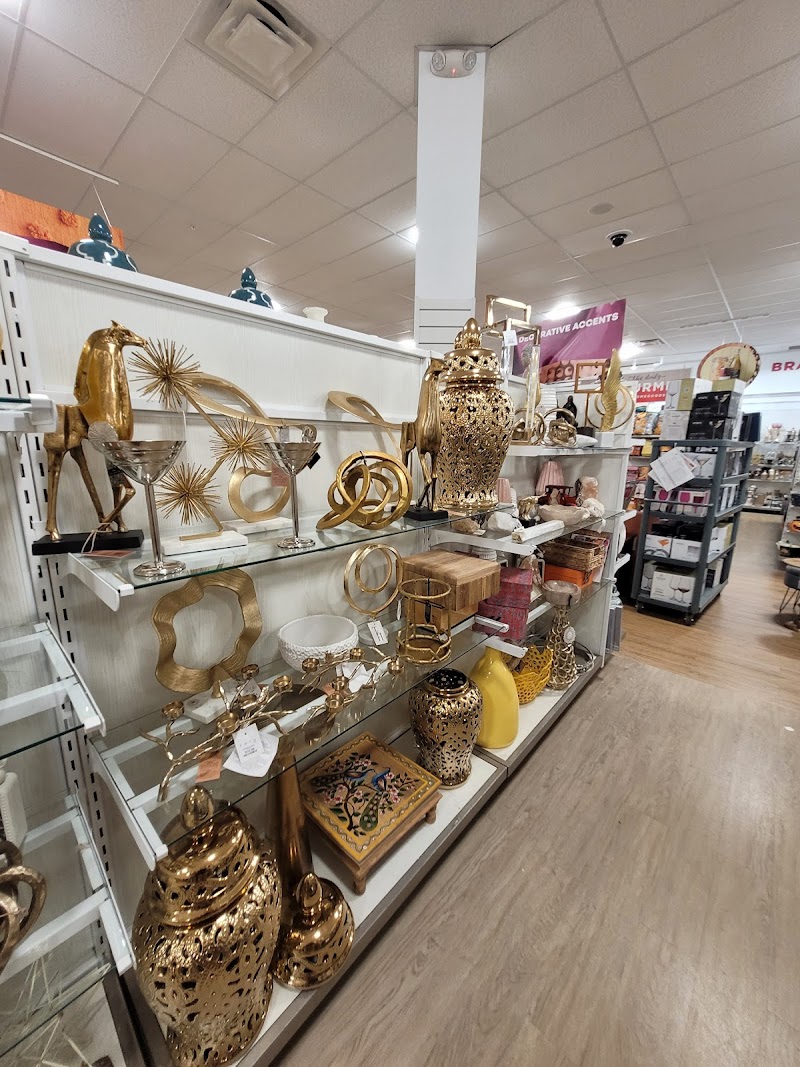HomeGoods photo 5