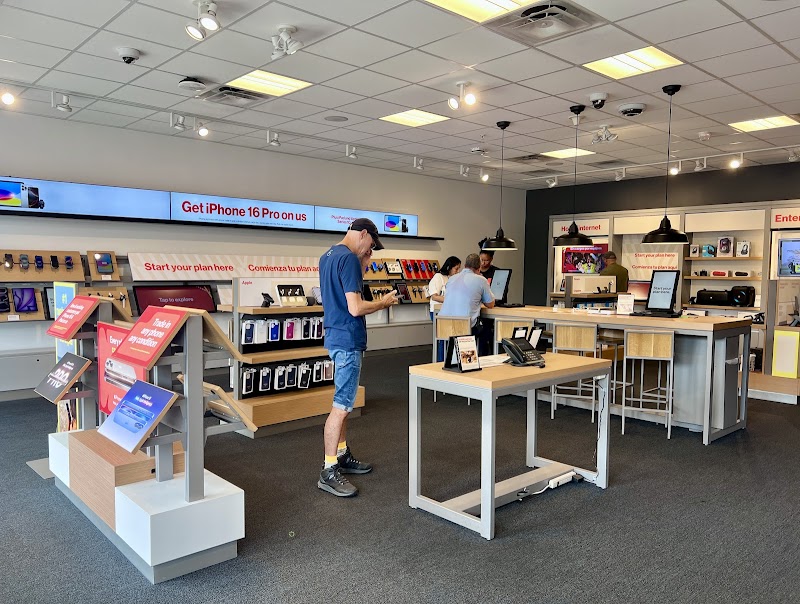 Verizon photo 2