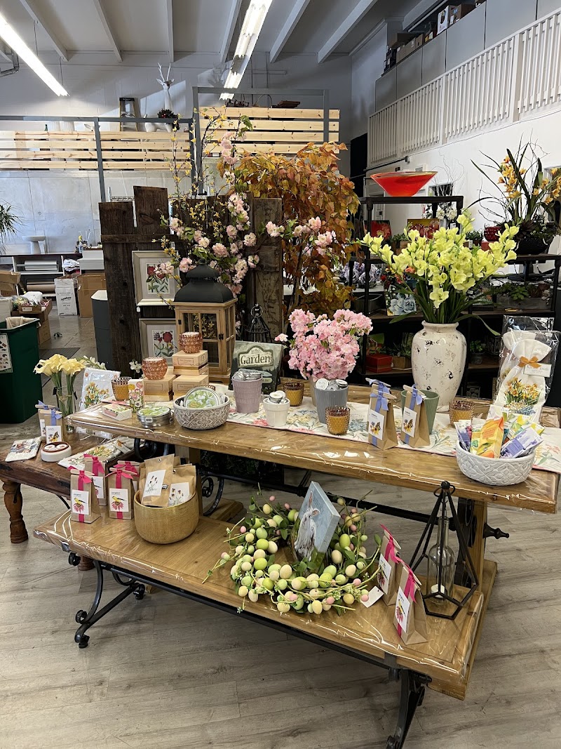 Lyal Nickals Florist Inc photo 3