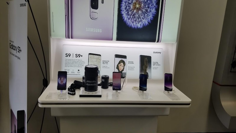 Verizon photo 3