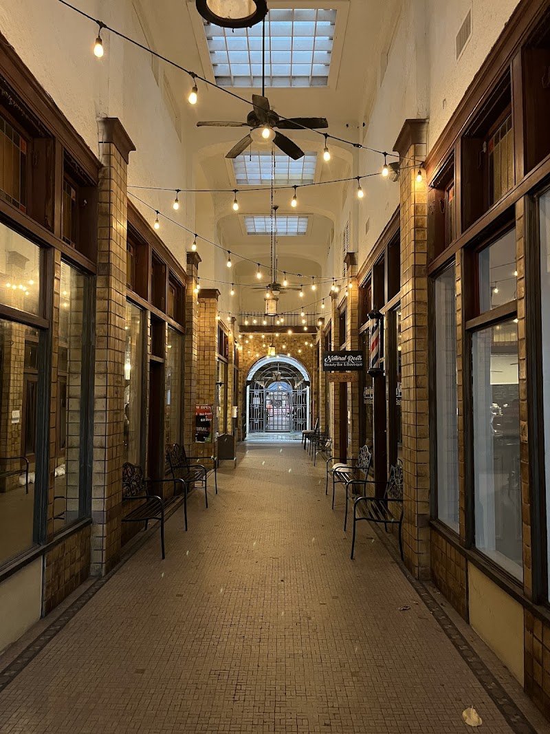 Photo of Lake Wales Latte Lounge Coffee and Bookshop