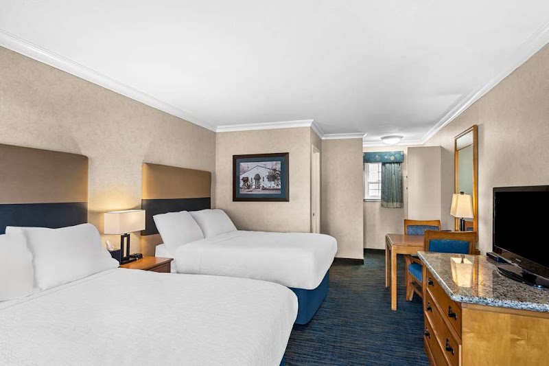 Best Western University Lodge photo 2