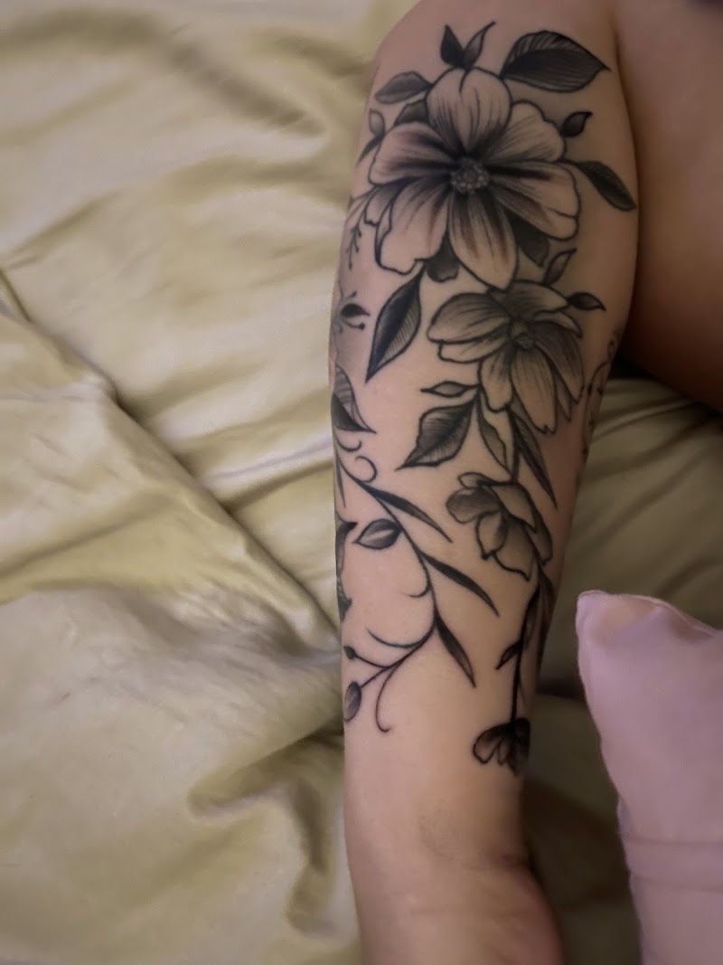 Blackline Tattoo Company photo 2