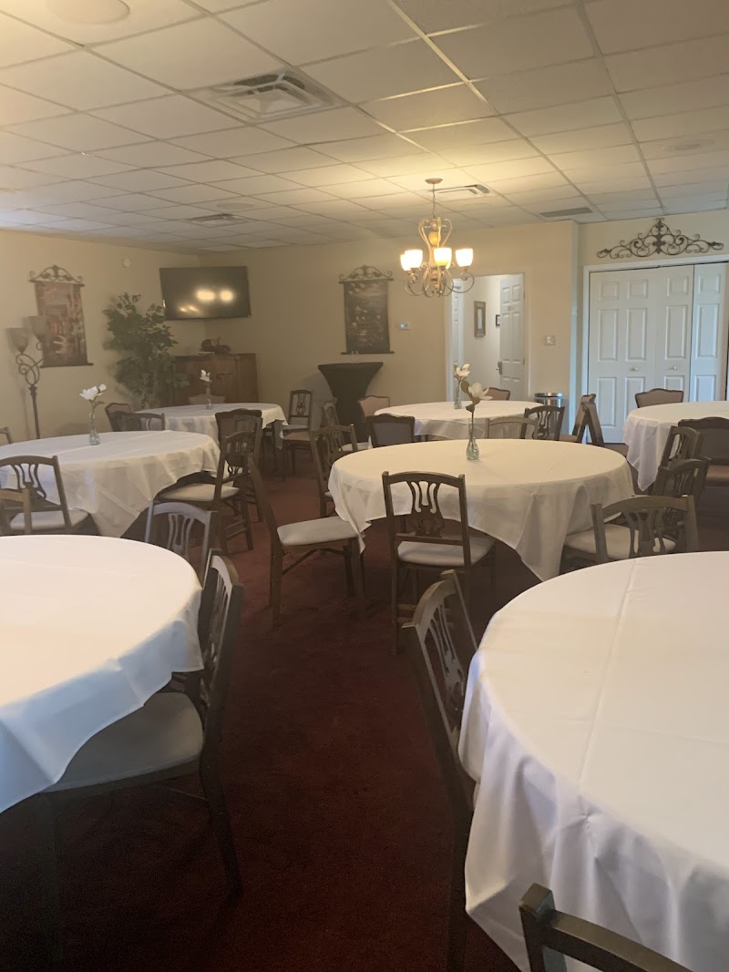 Brewer & Sons Funeral Homes - Brooksville Chapel photo 2