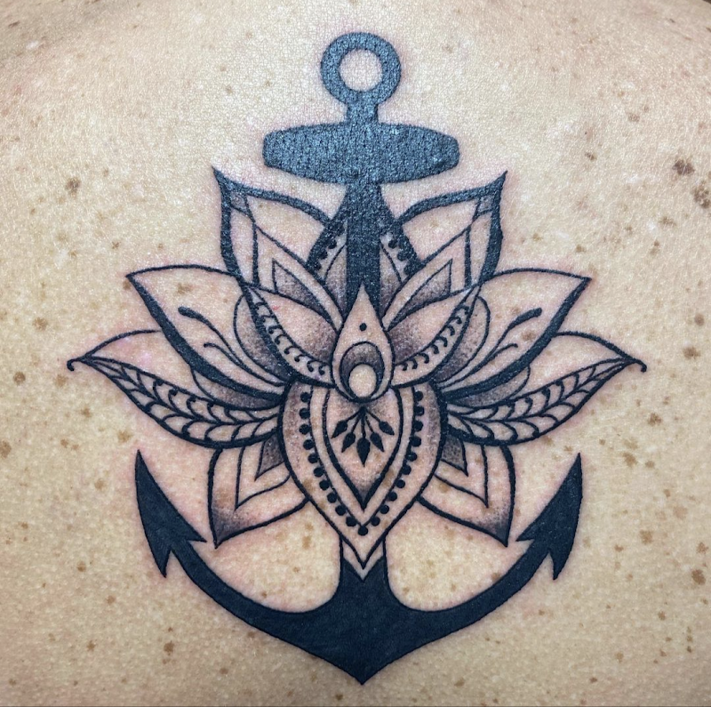 Sarah Sunshine Tattoos photo 3