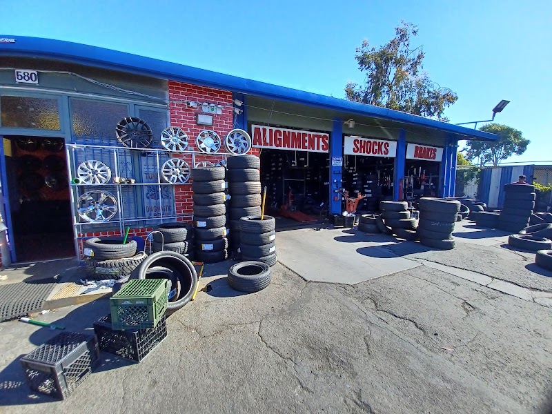 Photo of TIRE WHEEL DISCOUNTED