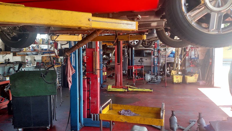 San Carlos Transmission photo 3