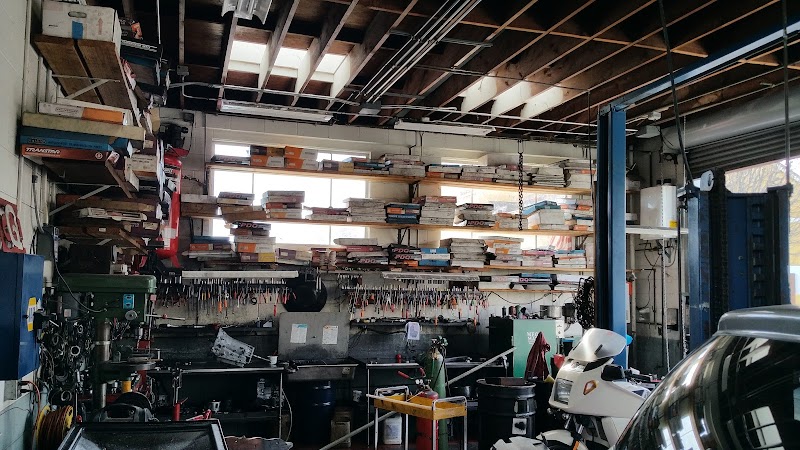 San Carlos Transmission photo 5