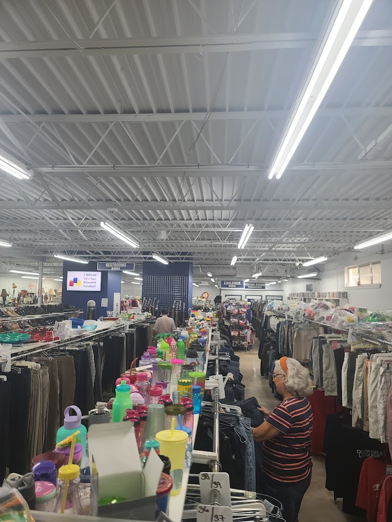 Last Chance Thrift Store photo 4