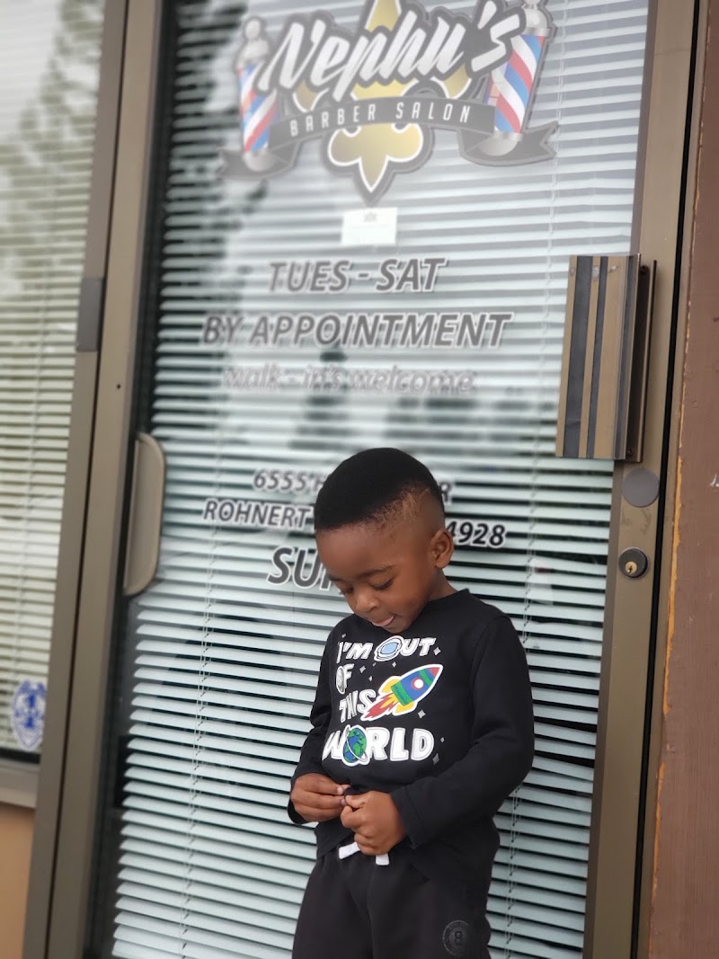Nephu's Barber Shop photo 4