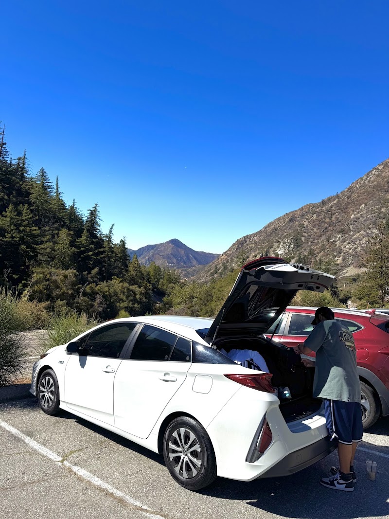 AR Car Rental photo 2