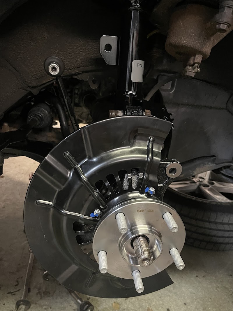 UNITED AUTO REPAIR AND TIRES photo 2