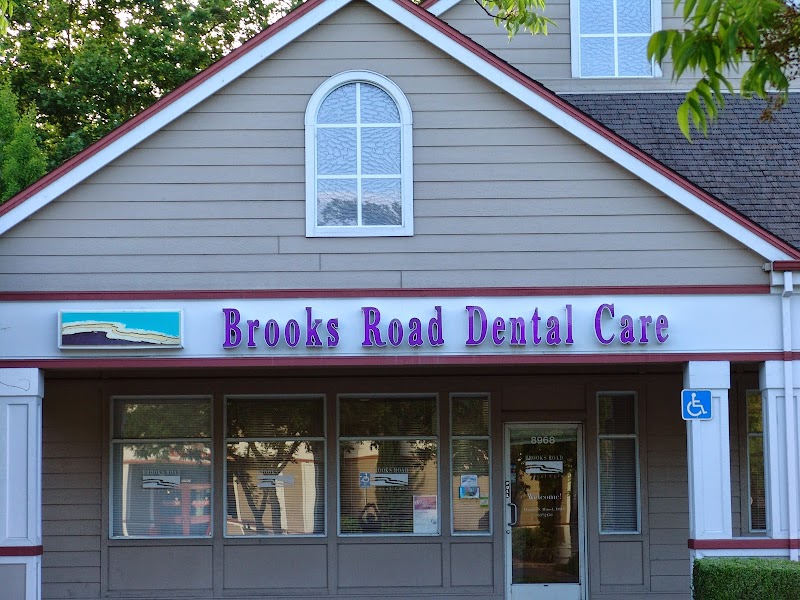 Brooks Road Dental Care photo 4