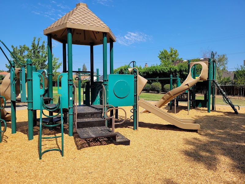Hoover Park photo 2
