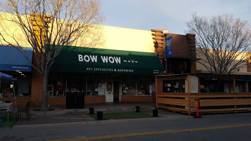 Bow Wow Meow photo 3