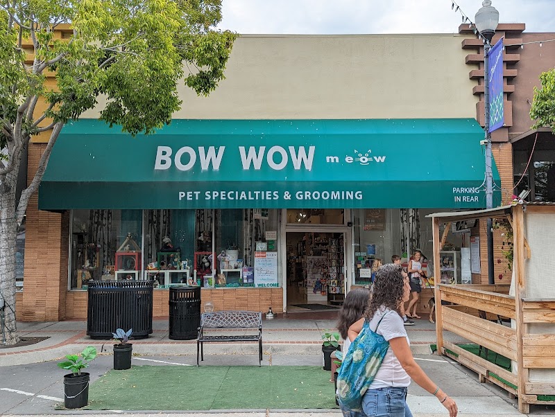 Bow Wow Meow photo 5
