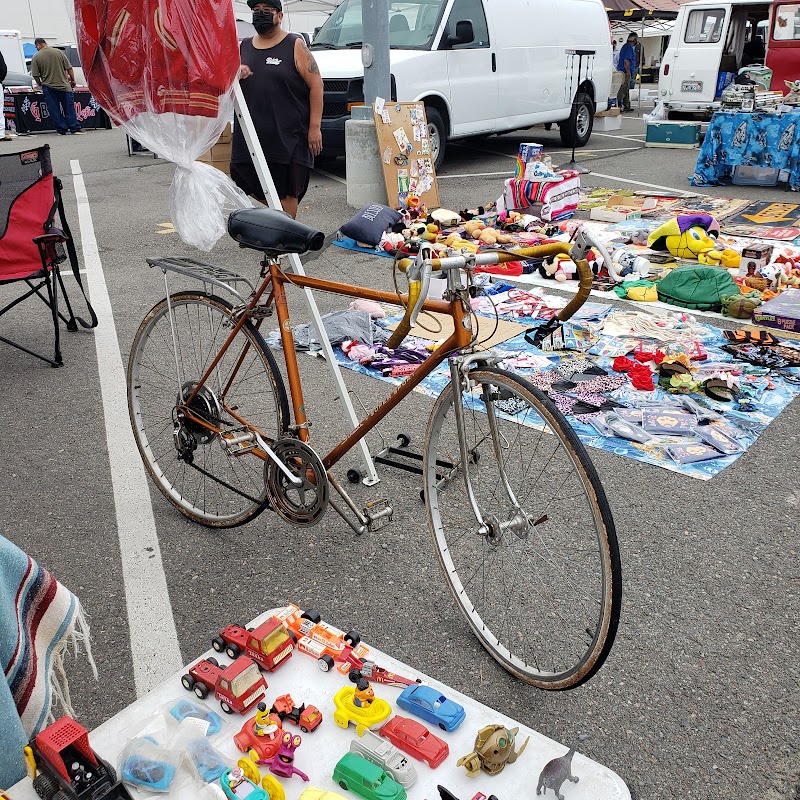 Long Beach Hi-Performance Swap Meet photo 2