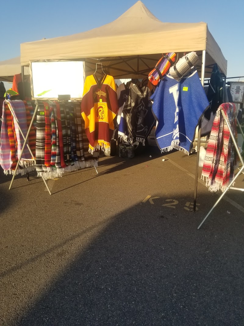 Photo of Long Beach Hi-Performance Swap Meet