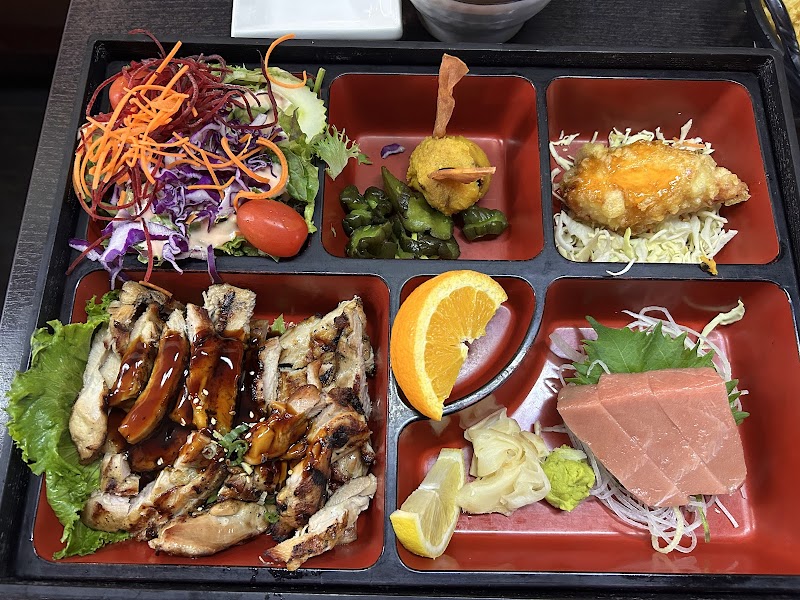 Huku Japanese Bistro photo 4